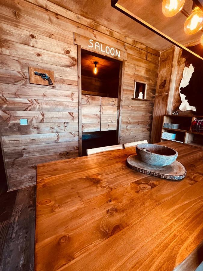 San Martín de ValdeiglesiasOld West House Pantano De San Juanアパートメント エクステリア 写真