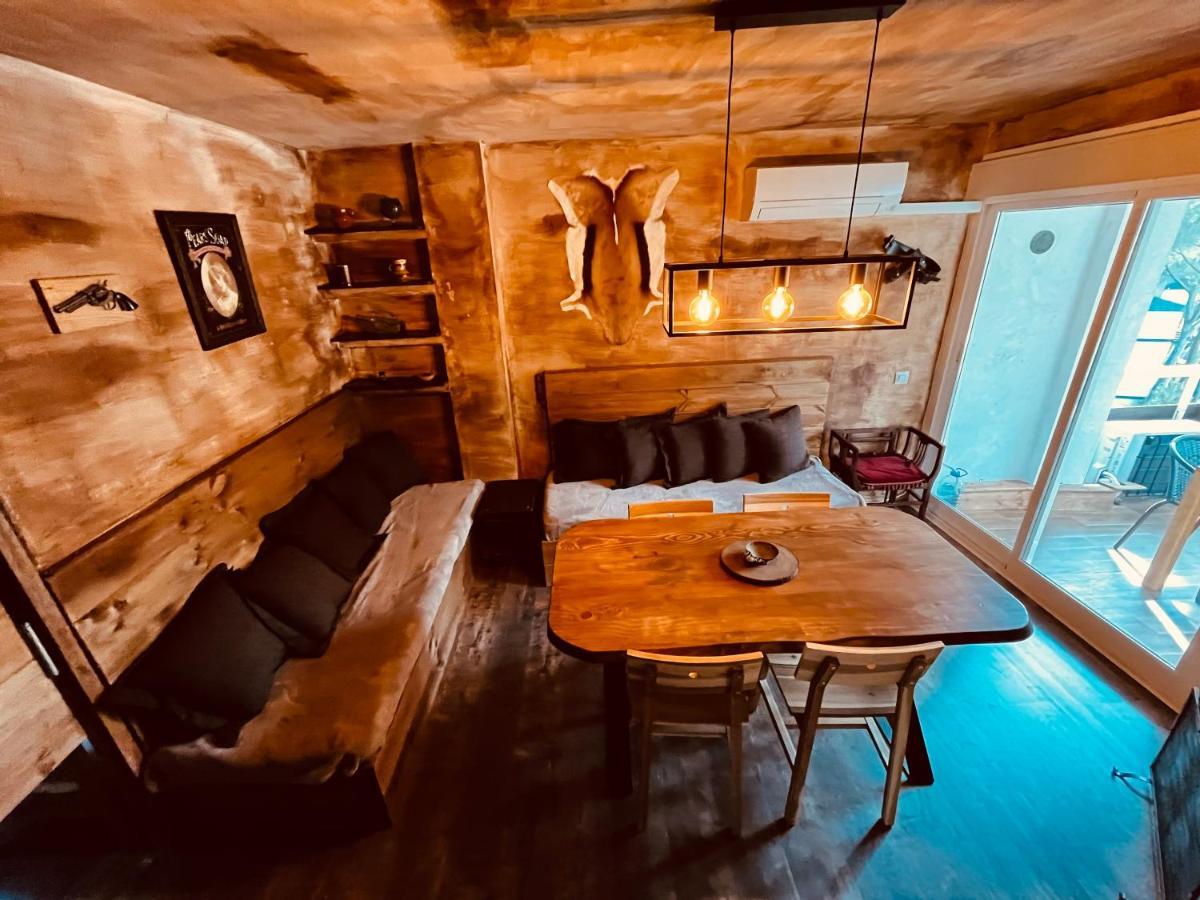 San Martín de ValdeiglesiasOld West House Pantano De San Juanアパートメント エクステリア 写真